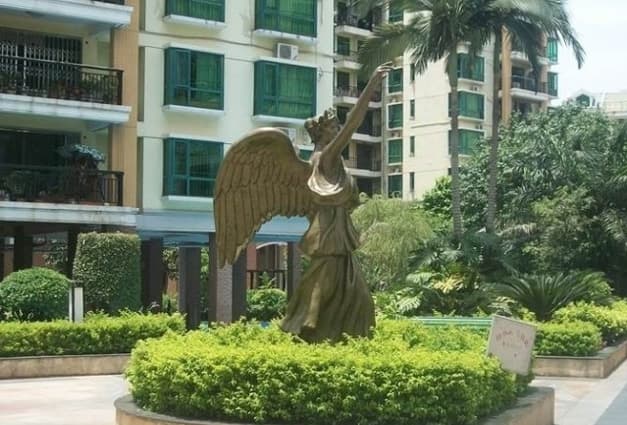 Eastern Venice Garden